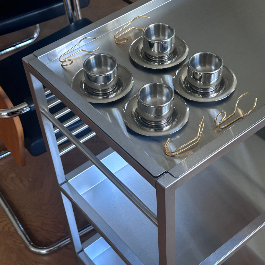 espresso puodeliai, paauksuotos rankenėlės nusiima