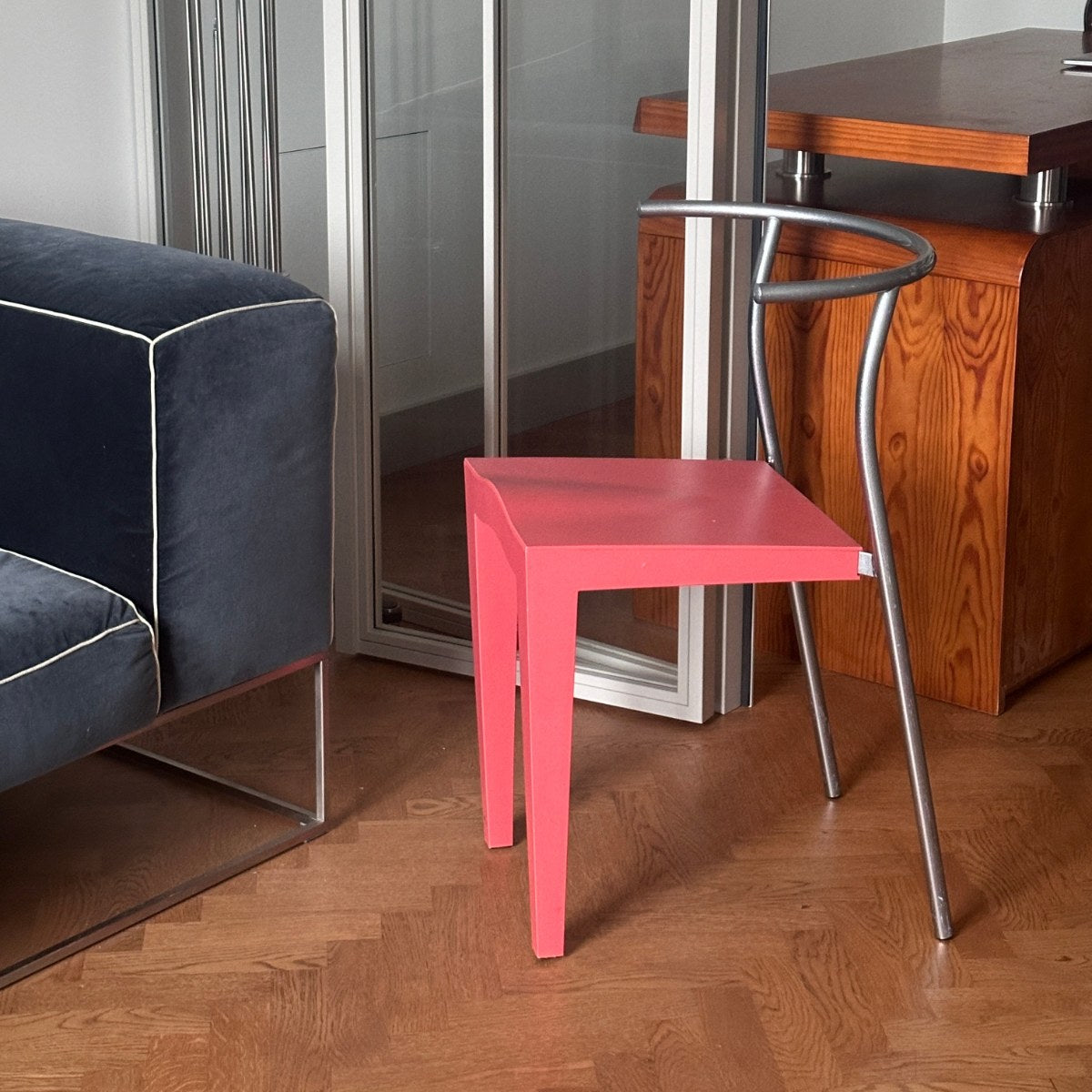 Philippe Starck kėdė „Dr. Glob“, Kartell